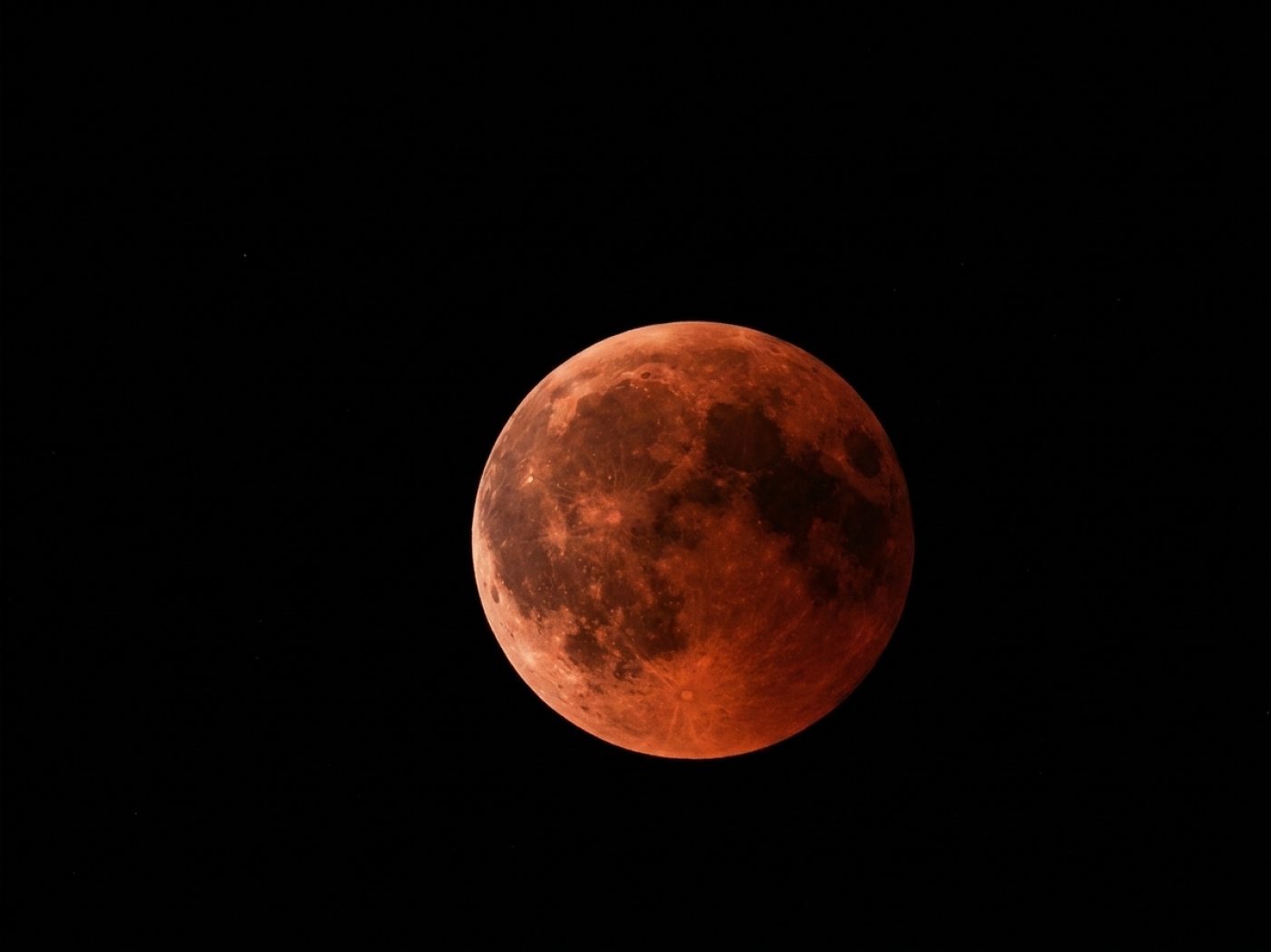 Eclipse lunar raro toma conta do céu de MS; veja os horários do fenômeno de tirar o fôlego