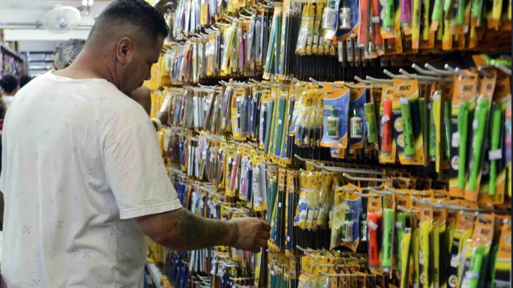 Vendas no comércio varejista de MS crescem 7,6% em um ano, aponta IBGE